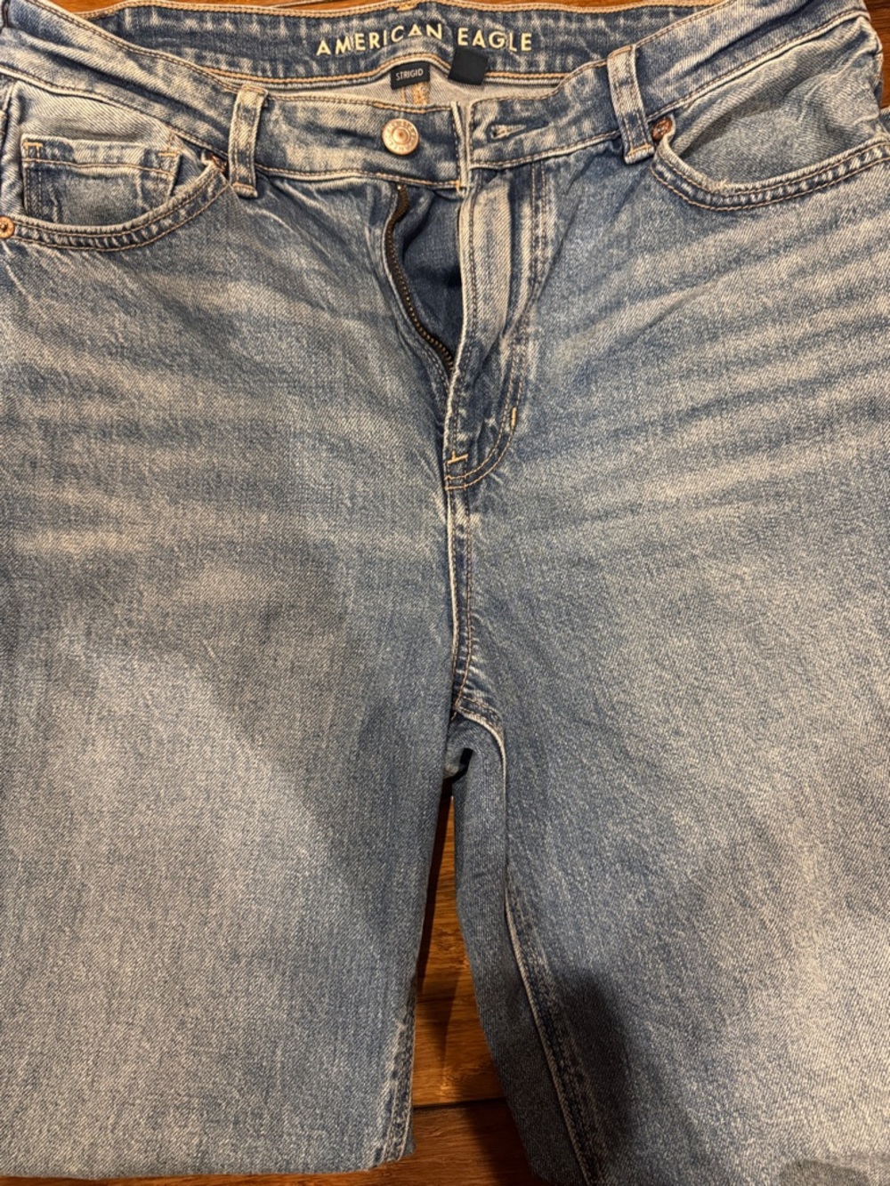 American Eagle Outfitters distressed mom Jeans